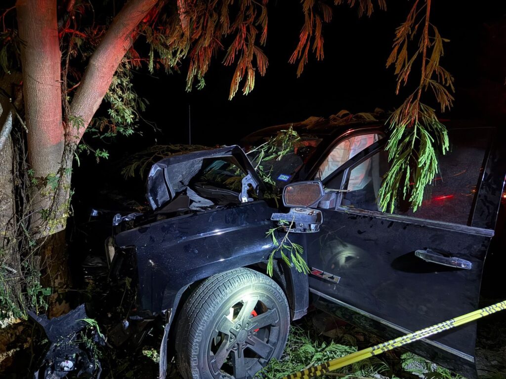 Cuatro accidentes viales dejan dos muertos y varios heridos durante la madrugada en la Huasteca Cuatro accidentes viales dejan dos muertos y varios heridos durante la madrugada en la Huasteca