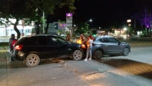 Choque por alcance deja daños materiales en bulevar México-Laredo de Cd. Valles