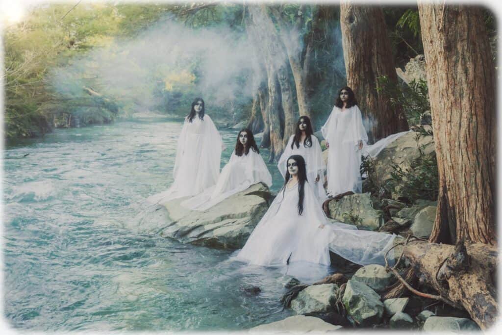 Las Tepas, los misterios vivos del Xantolo en Tampamolón Corona Las Tepas, los misterios vivos del Xantolo en Tampamolón Corona