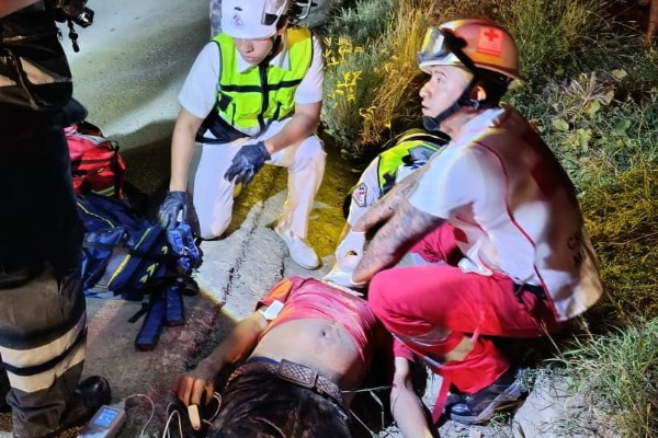 Cuatro accidentes viales dejan dos muertos y varios heridos durante la madrugada en la Huasteca Cuatro accidentes viales dejan dos muertos y varios heridos durante la madrugada en la Huasteca