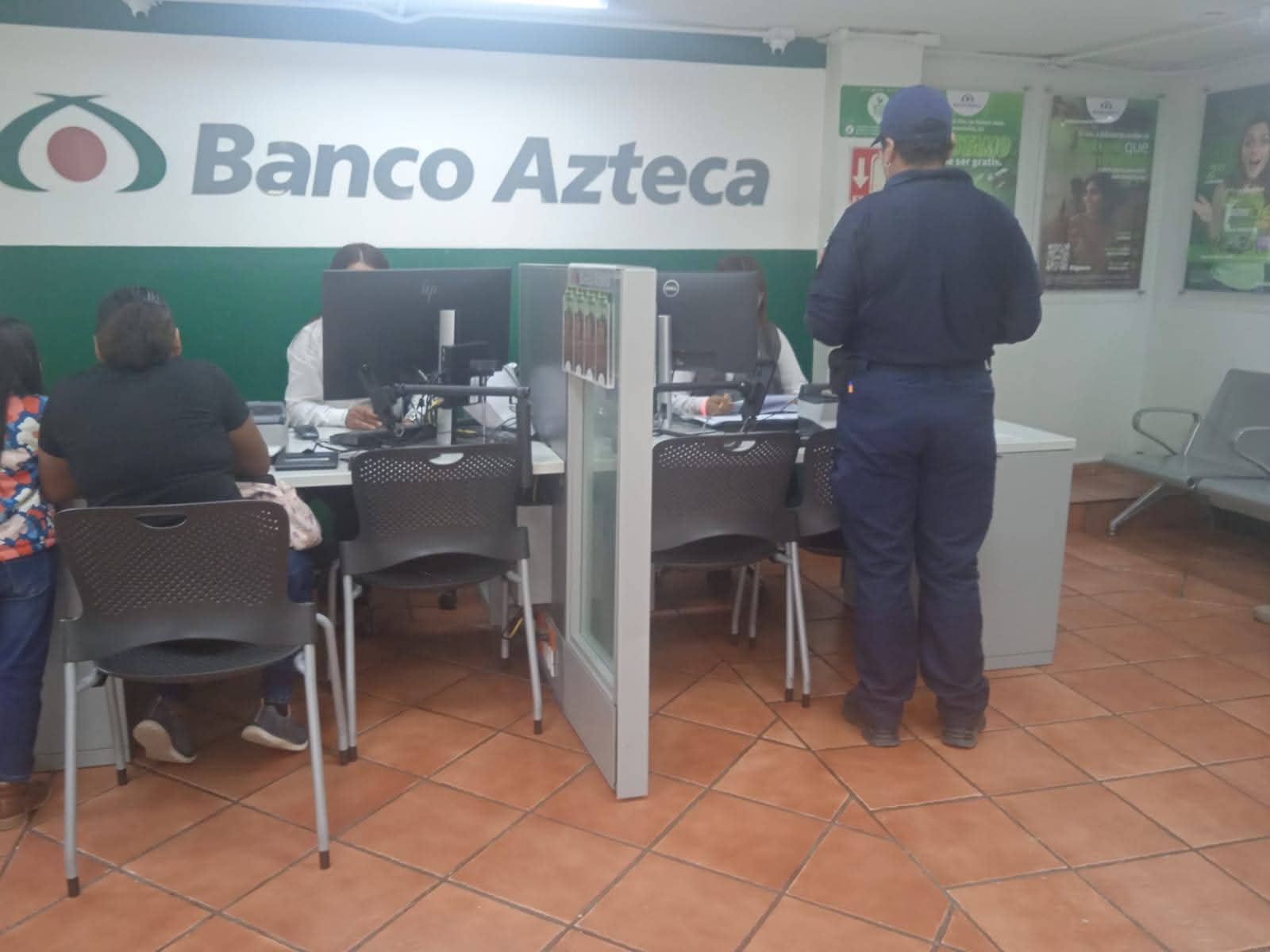 🚨 EXTORSIONES AL ACECHO EN TANCANHUITZ: ALERTAN A TIENDAS Y BANCOS PARA DETECTAR VÍCTIMAS EN PLENO ACTO 🚨