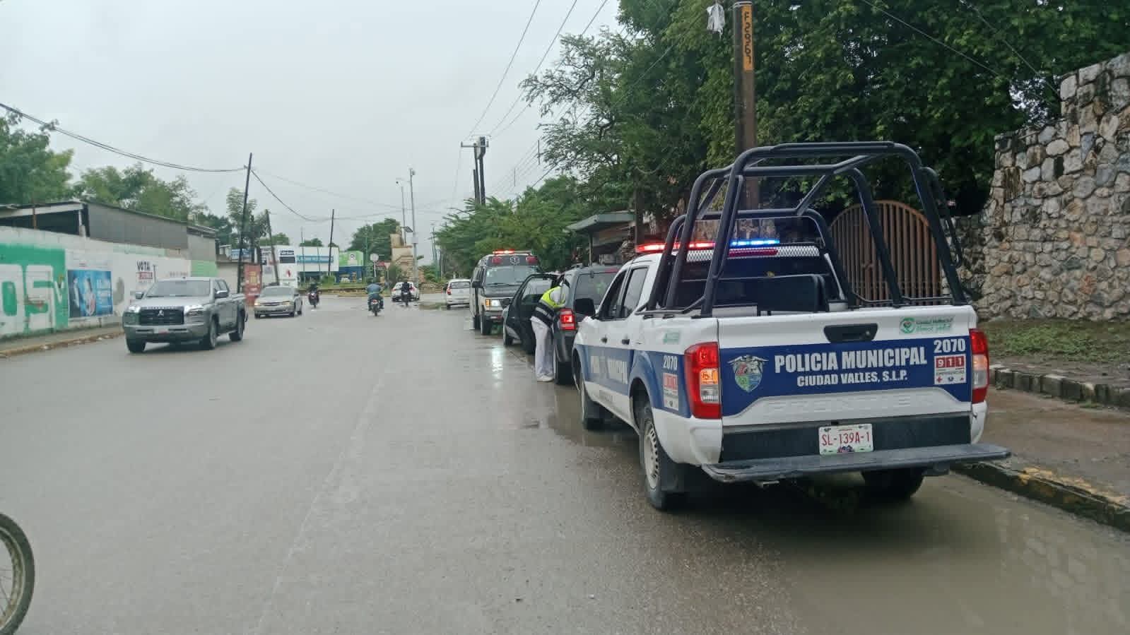 🚨 Choque en Avenida de los Santos deja un lesionado 🚨