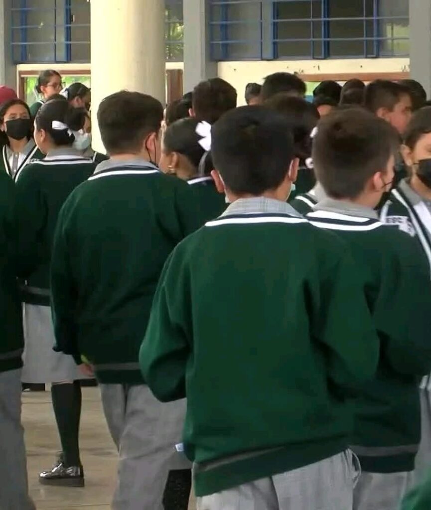 1 de cada 3 secundaristas se alcoholiza 🚨