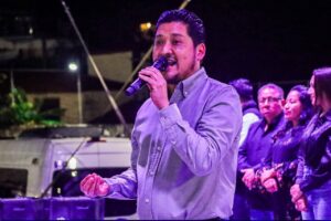 ¡EXPLOTA XILITLA EN UNA NOCHE MÁGICA! 🎶☕La Feria del Café 2025 arrancó a lo grande… y rompió récord de asistencia.