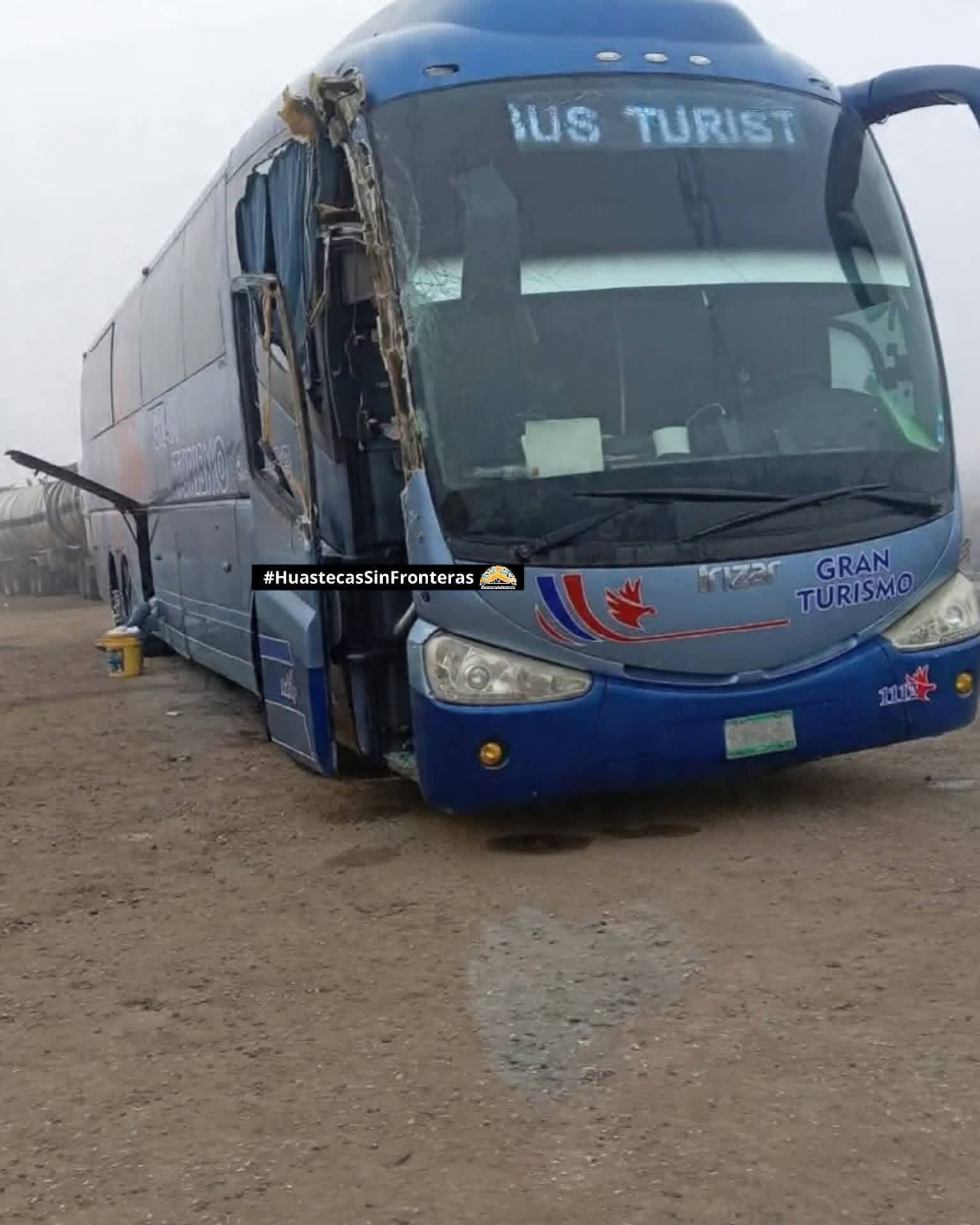 Autobús de pasajeros que viajaba de #Huejutla a Monterrey sufre accidente en #Altamira #Tamaulipas