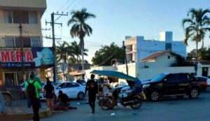 Arrollaron a pareja de comerciantes