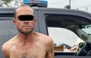 INDIGENTE ROBA CAMIONETA Y DESATA PERSECUCIÓN