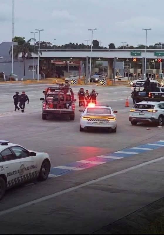 POLICÍAS ACRIBILLAN A DOCTORA AL CONFUNDIR CAMIONETA DONDE VIAJABAN DELINCUENTES