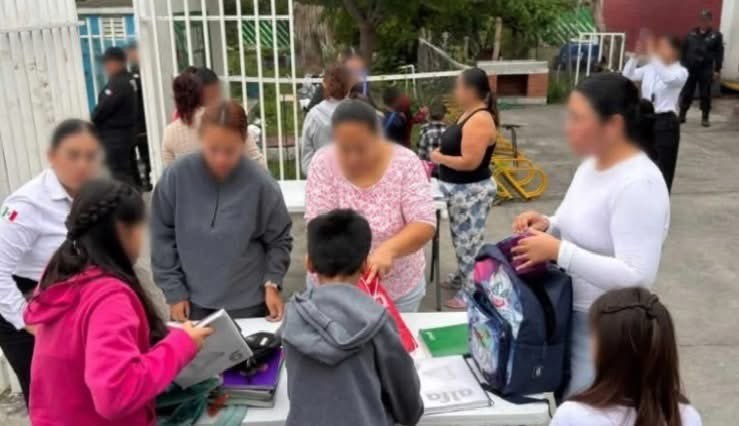 ACTIVAN PROTOCOLOS DE SEGURIDAD EN ESCUELAS POR AMENAZAS DE TIROTEOS