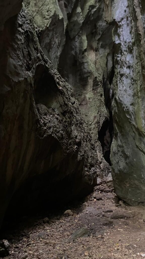 Las Quilas: entre la belleza oculta y la aventura extrema