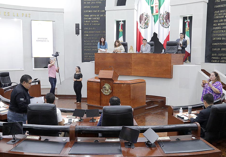 Congreso SLP sigue sin cumplir derechos indígenas