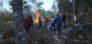 Tierra en disputa: miles de familias en vilo