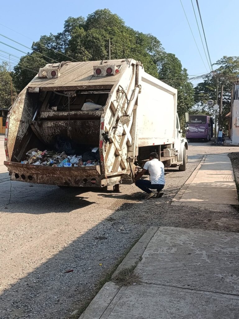 Ciudad Valles se ahoga en basura Ciudad Valles se ahoga en basura