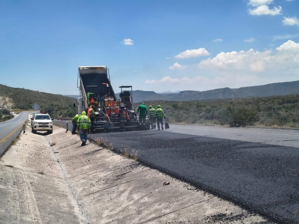 Casi $2 mil millones a carreteras de SLP:  8 empresas concentran $535 millones