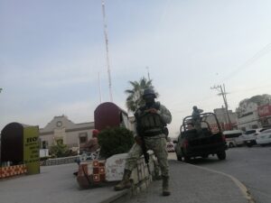 Recortarían casi 27 mil plazas en seguridad